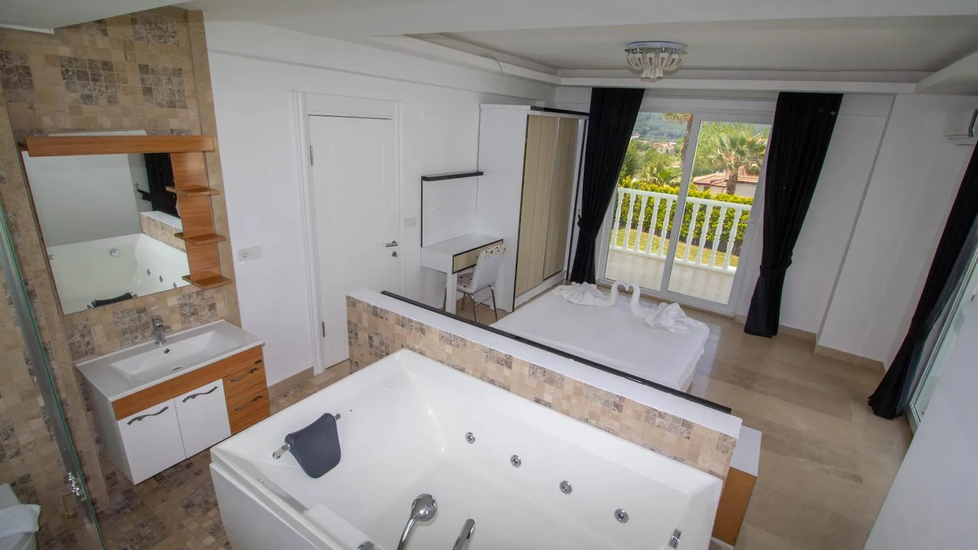 Hisarpark A Villa, Oezel Havuzlu, Fethiye Ölüdeniz 0*,  Türkiye